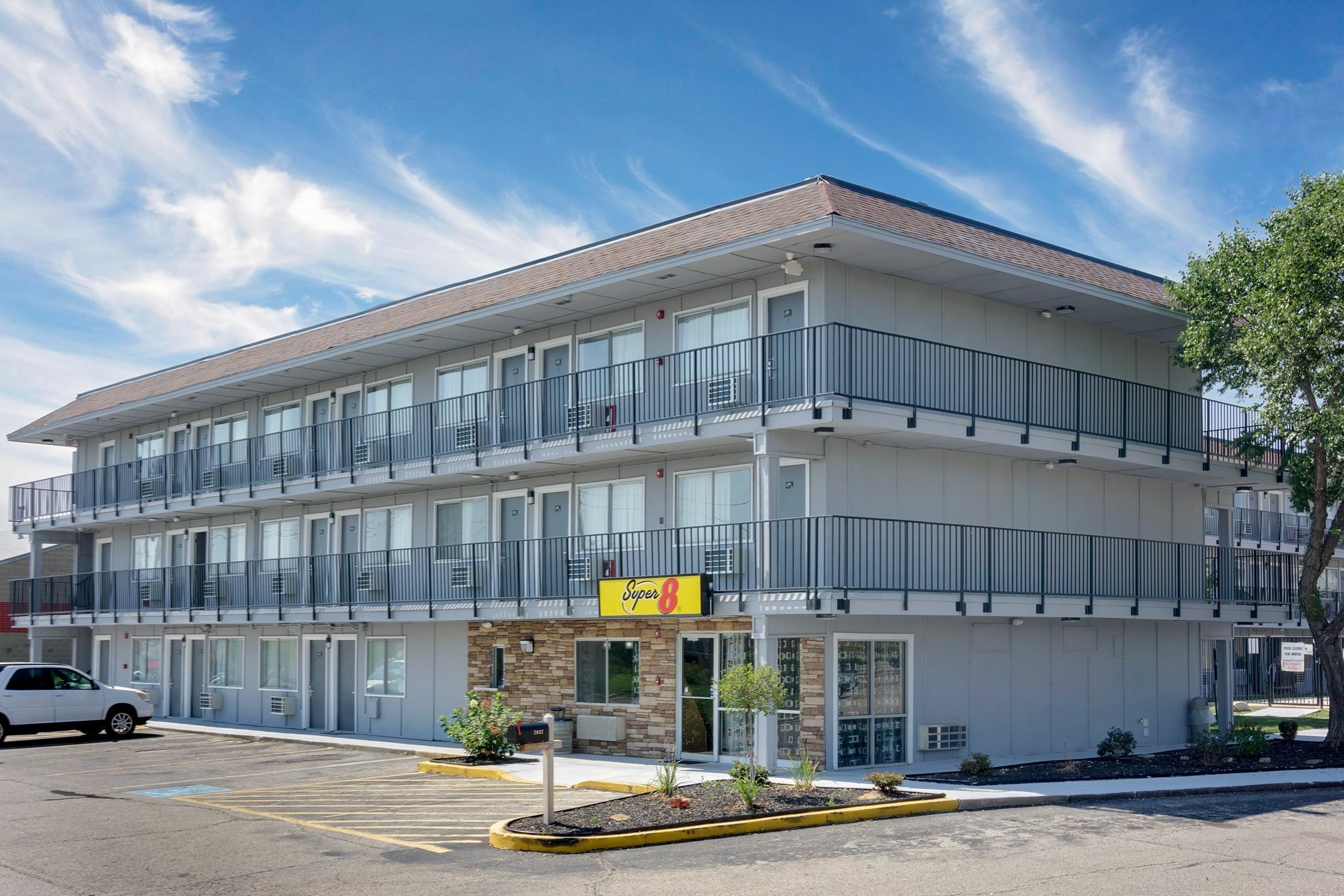 Super 8 By Wyndham Florence Esterno foto